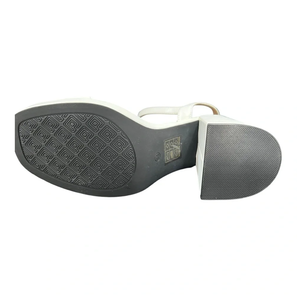 Putu Platform Heel Sandals 8.5 White Ankle‎ Strap Block Heel New